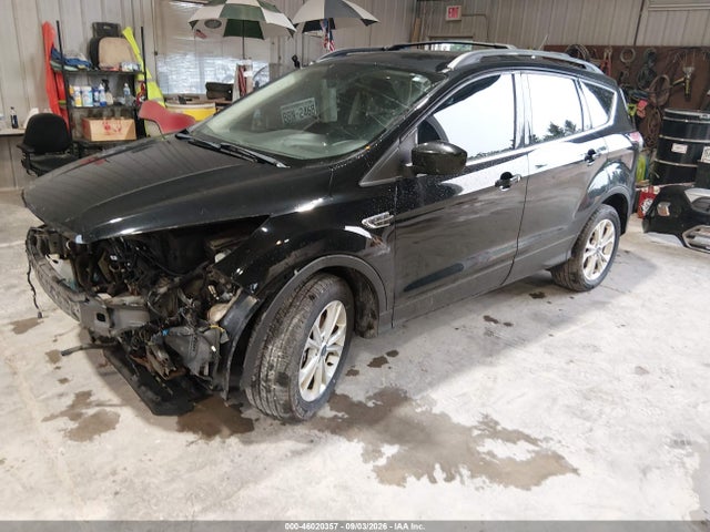 46020357 :رقم المزاد ، 1FMCU9GD1JUD21548 vin ، 2018 Ford Escape Se مزاد بيع
