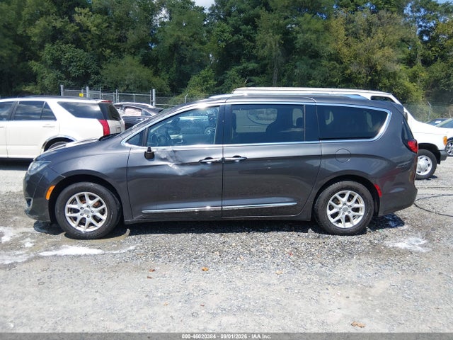 46020384 :رقم المزاد ، 2C4RC1BG2LR131844 vin ، 2020 Chrysler Pacifica Touring L مزاد بيع
