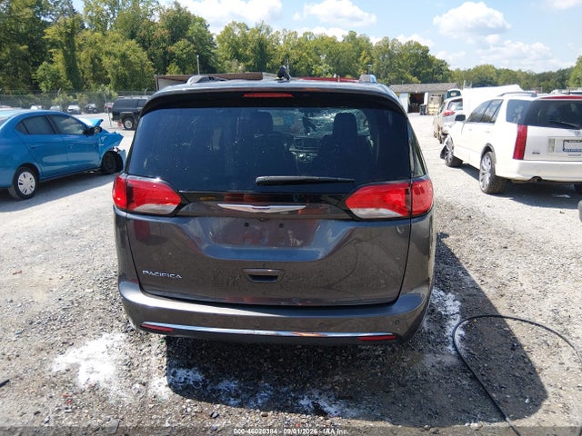 46020384 :رقم المزاد ، 2C4RC1BG2LR131844 vin ، 2020 Chrysler Pacifica Touring L مزاد بيع