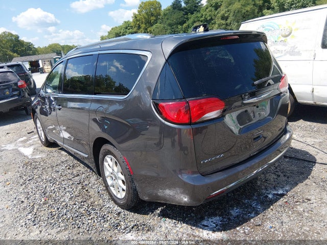 46020384 :رقم المزاد ، 2C4RC1BG2LR131844 vin ، 2020 Chrysler Pacifica Touring L مزاد بيع