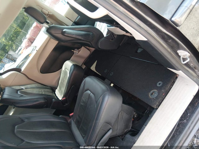 46020384 :رقم المزاد ، 2C4RC1BG2LR131844 vin ، 2020 Chrysler Pacifica Touring L مزاد بيع