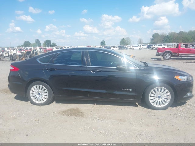 2015 Ford Fusion Hybrid Se მანქანა იყიდება აუქციონზე, vin: 3FA6P0LU9FR310814, აუქციონის ნომერი: 46020390