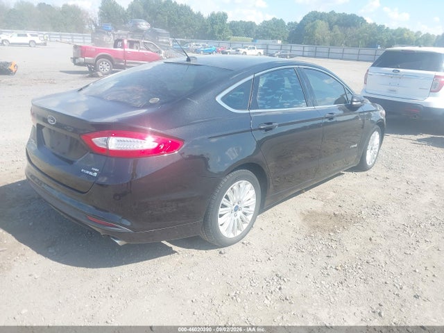 2015 Ford Fusion Hybrid Se მანქანა იყიდება აუქციონზე, vin: 3FA6P0LU9FR310814, აუქციონის ნომერი: 46020390