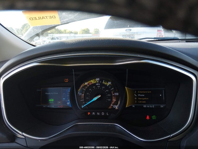 2015 Ford Fusion Hybrid Se მანქანა იყიდება აუქციონზე, vin: 3FA6P0LU9FR310814, აუქციონის ნომერი: 46020390
