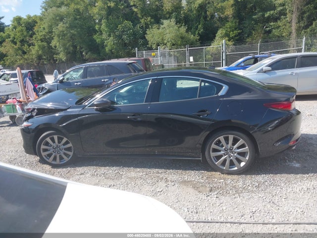 Продаж на аукціоні авто 2022 Mazda Mazda3 Premium, vin: 3MZBPADL3NM311048, номер лоту: 46020485
