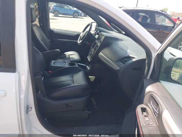 2C4RDGEG8HR860613 Dodge Grand Caravan Gt