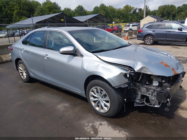 2017 Toyota Camry Le მანქანა იყიდება აუქციონზე, vin: 4T1BF1FK9HU707040, აუქციონის ნომერი: 46020518