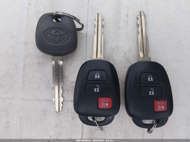 Toyota Prius C Two 2014 JTDKDTB31E1569897 Image 11