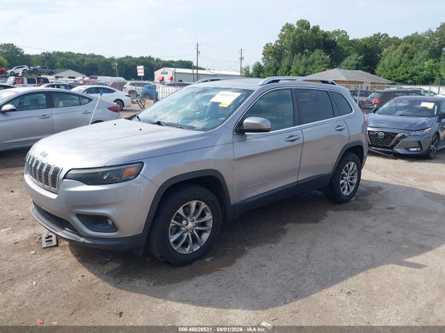 46020531 :رقم المزاد ، 1C4PJMLB6KD323660 vin ، 2019 Jeep Cherokee Latitude Plus 4x4 مزاد بيع