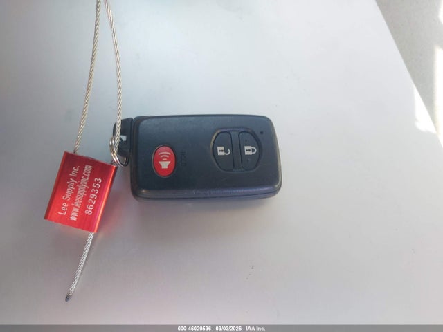 Продаж на аукціоні авто 2014 Toyota Prius Two, vin: JTDKN3DU1E1794548, номер лоту: 46020536