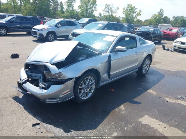 Продаж на аукціоні авто 2014 Ford Mustang V6 Premium, vin: 1ZVBP8AMXE5277511, номер лоту: 46020574