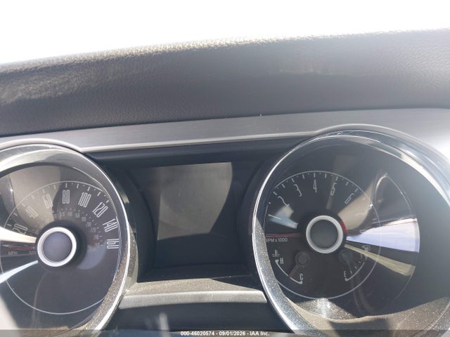 Продаж на аукціоні авто 2014 Ford Mustang V6 Premium, vin: 1ZVBP8AMXE5277511, номер лоту: 46020574