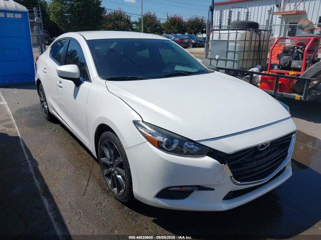 Продаж на аукціоні авто 2018 Mazda Mazda3 Touring, vin: 3MZBN1V30JM275088, номер лоту: 46020600