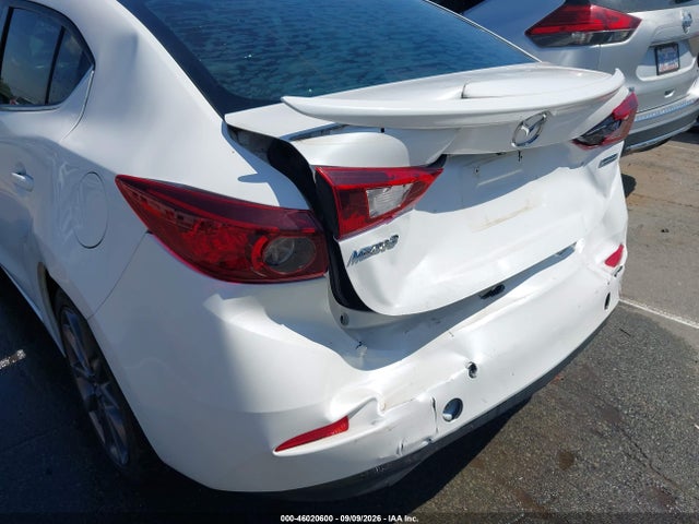 Aukcja sprzedaży 2018 Mazda Mazda3 Touring, vin: 3MZBN1V30JM275088, numer aukcji: 46020600