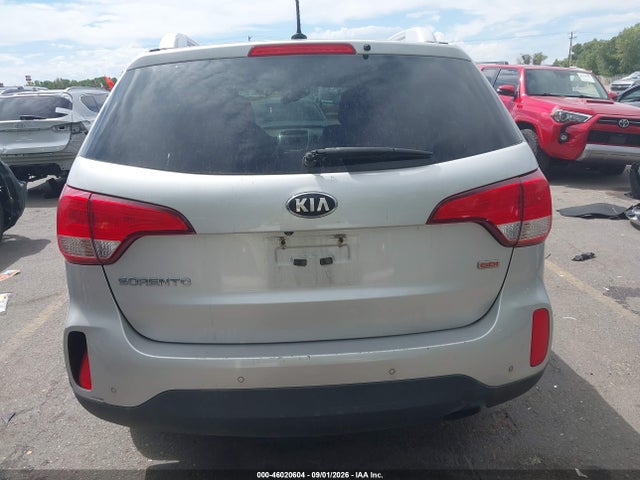 KIA SORENTO LX 2014 5XYKTCA65EG476119 Image 16