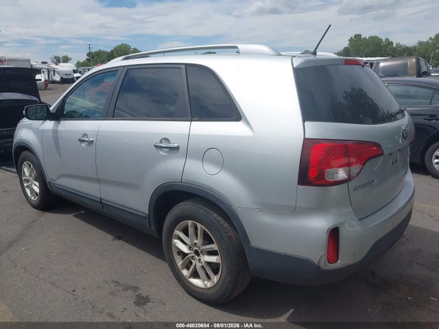 KIA SORENTO LX 2014 5XYKTCA65EG476119 Image 3