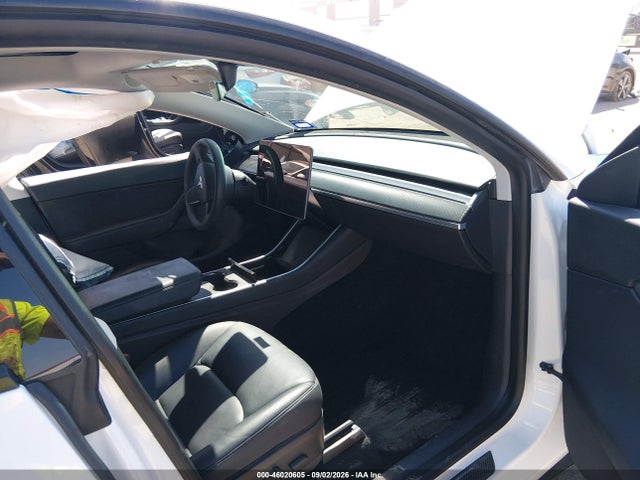 5YJYGDEF1LF009878 Tesla Model Y Long Range Dual Motor All-wheel Drive/performance Dual Motor All-wheel Drive