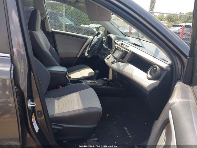 2015 Toyota Rav4 Xle მანქანა იყიდება აუქციონზე, vin: JTMWFREV7FJ035896, აუქციონის ნომერი: 46020689