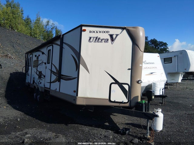 2016 Rockwood Ultra V მანქანა იყიდება აუქციონზე, vin: 4X4TRLC27GZ142749, აუქციონის ნომერი: 46020701