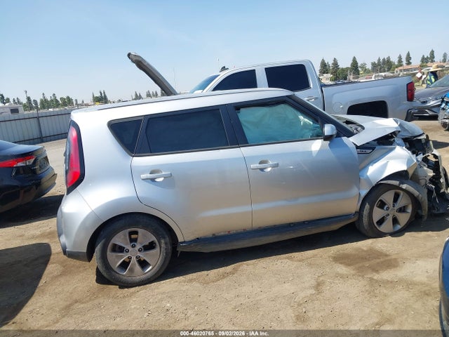 KIA Soul 2016 KNDJN2A2XG7853962 Image 14