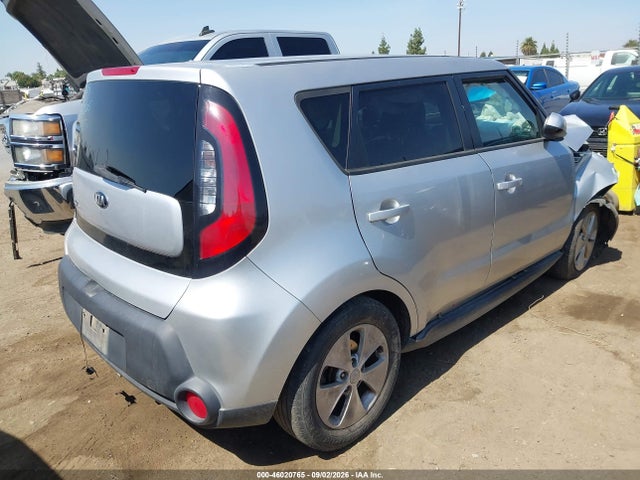 KIA Soul 2016 KNDJN2A2XG7853962 Image 4
