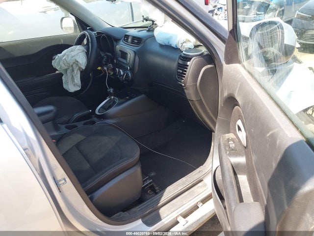 KIA Soul 2016 KNDJN2A2XG7853962 Image 5