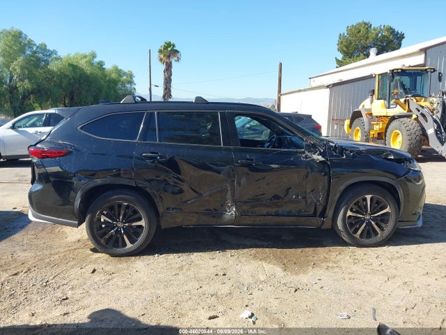 Продаж на аукціоні авто 2021 Toyota Highlander Xse, vin: 5TDJZRBH3MS102347, номер лоту: 46020844