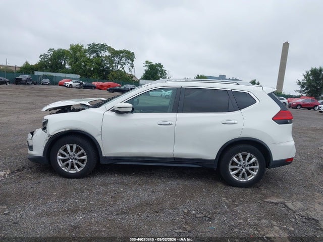Продажа на аукционе авто 2017 Nissan Rogue Sv, vin: 5N1AT2MV6HC749520, номер лота: 46020845
