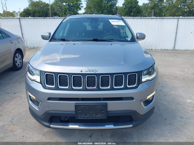46020848 :رقم المزاد ، 3C4NJDCB2JT442497 vin ، 2018 Jeep Compass Limited 4x4 مزاد بيع