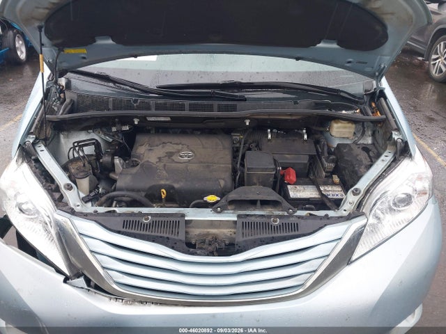 Продажа на аукционе авто 2015 Toyota Sienna Le 8 Passenger, vin: 5TDKK3DC5FS593532, номер лота: 46020892