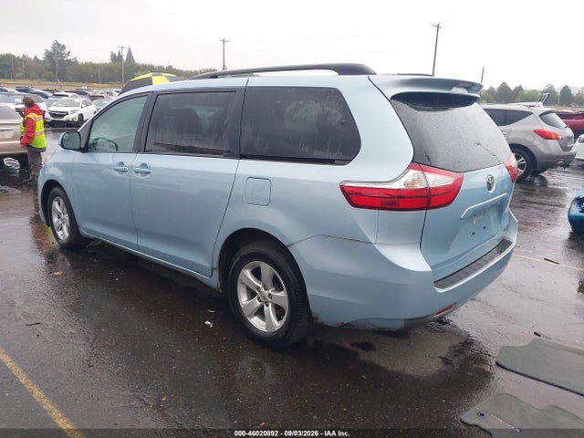 Продажа на аукционе авто 2015 Toyota Sienna Le 8 Passenger, vin: 5TDKK3DC5FS593532, номер лота: 46020892