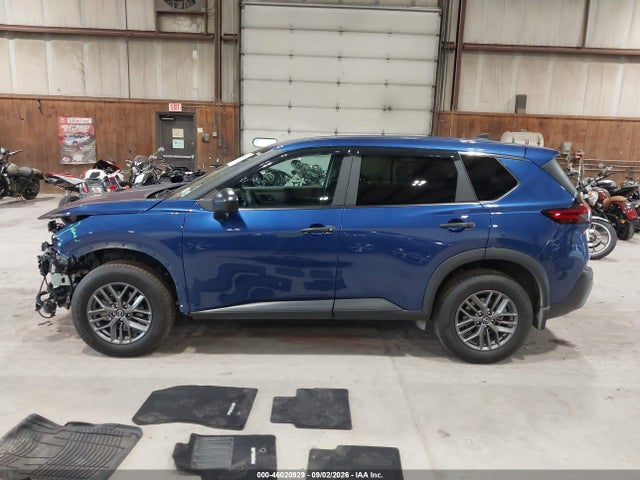 46020929 :رقم المزاد ، 5N1BT3AB0PC919762 vin ، 2023 Nissan Rogue S Intelligent Awd مزاد بيع