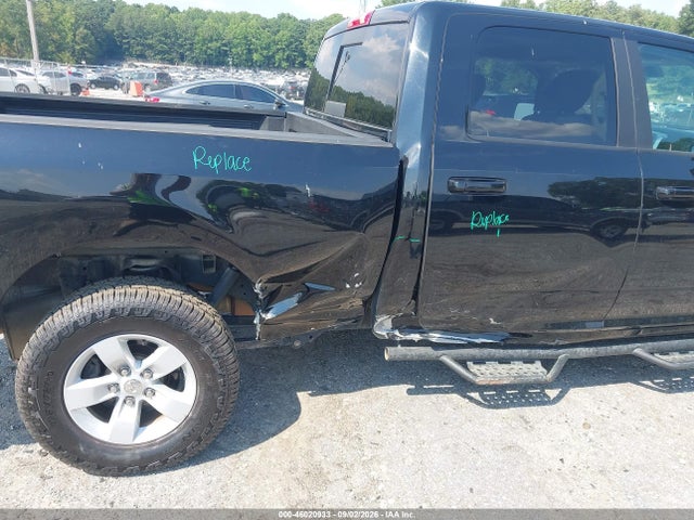 46020933 :رقم المزاد ، 1C6RR7TT7KS614456 vin ، 2019 Ram 1500 Classic Slt  4x4 6'4 Box مزاد بيع