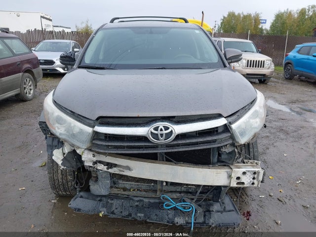 Toyota Highlander Le V6 2016 5TDBKRFH3GS351299 Image 12
