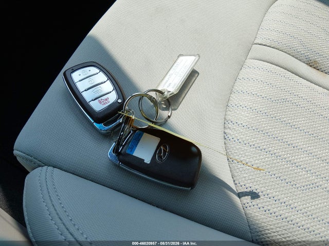 Hyundai Sonata Hybrid Se 2017 KMHE24L17HA046731 Image 11