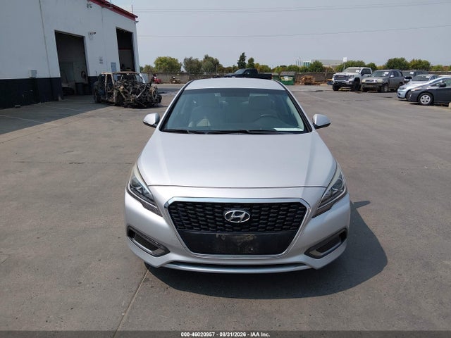 Hyundai Sonata Hybrid Se 2017 KMHE24L17HA046731 Image 14