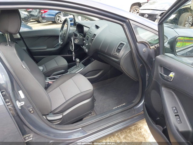 Продажа на аукционе авто 2015 Kia Forte Lx, vin: KNAFX4A62F5332885, номер лота: 46020963