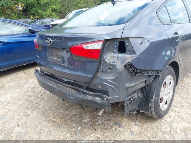 Продажа на аукционе авто 2015 Kia Forte Lx, vin: KNAFX4A62F5332885, номер лота: 46020963