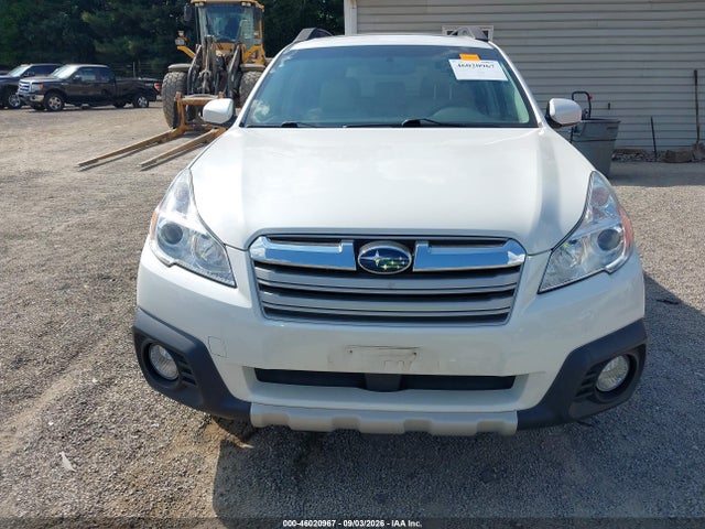 46020967 :رقم المزاد ، 4S4BRCLC0E3313170 vin ، 2014 Subaru Outback 2.5i Limited مزاد بيع