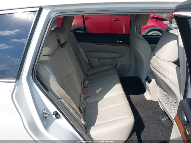 46020967 :رقم المزاد ، 4S4BRCLC0E3313170 vin ، 2014 Subaru Outback 2.5i Limited مزاد بيع