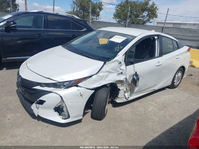 Toyota Prius Prime Xle 2022 JTDKAMFP4N3216912 Image 2