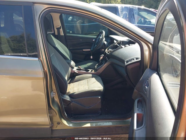 2014 Ford Escape Se მანქანა იყიდება აუქციონზე, vin: 1FMCU0GX5EUA44513, აუქციონის ნომერი: 46020983