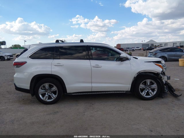 Продажа на аукционе авто 2016 Toyota Highlander Limited Platinum V6, vin: 5TDYKRFH0GS134612, номер лота: 46020990
