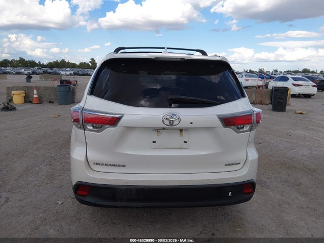 Продажа на аукционе авто 2016 Toyota Highlander Limited Platinum V6, vin: 5TDYKRFH0GS134612, номер лота: 46020990