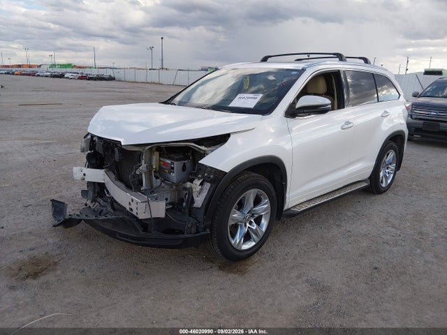 Продажа на аукционе авто 2016 Toyota Highlander Limited Platinum V6, vin: 5TDYKRFH0GS134612, номер лота: 46020990