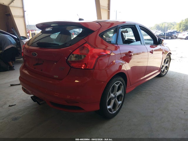 46020994 :رقم المزاد ، 1FADP3L96EL436596 vin ، 2014 Ford Focus St مزاد بيع