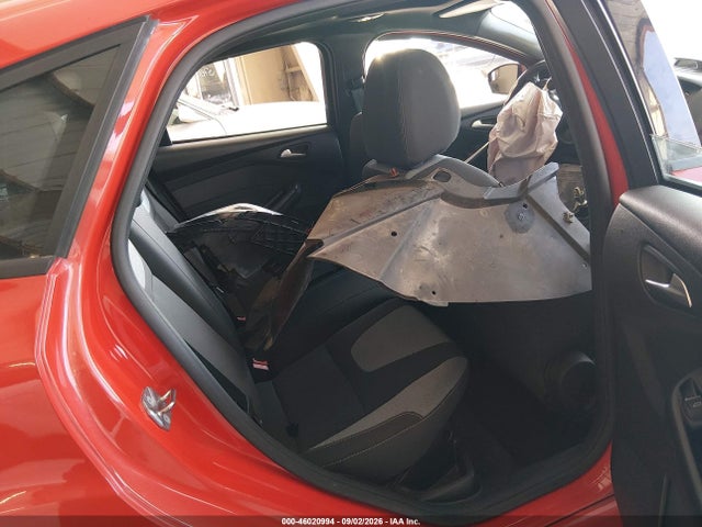 46020994 :رقم المزاد ، 1FADP3L96EL436596 vin ، 2014 Ford Focus St مزاد بيع