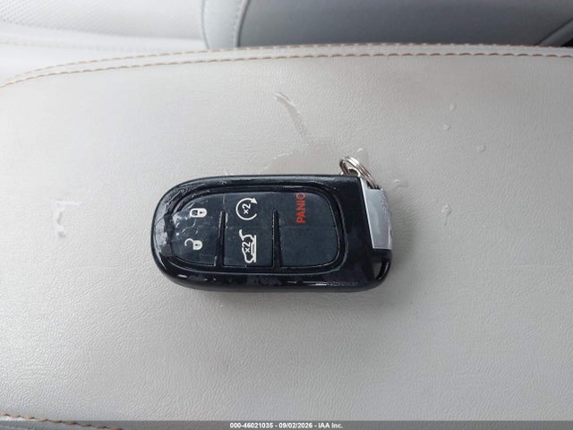 46021035 :رقم المزاد ، 1C4PJMMN1MD163280 vin ، 2021 Jeep Cherokee Latitude Lux 4x4 مزاد بيع