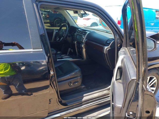 46021044 :رقم المزاد ، JTEZU5JRXG5133783 vin ، 2016 Toyota 4runner Limited/sr5/sr5 Premium مزاد بيع