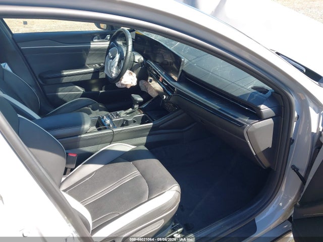 2025 Kia K5 Gt-line მანქანა იყიდება აუქციონზე, vin: KNAG64J74S5335670, აუქციონის ნომერი: 46021064